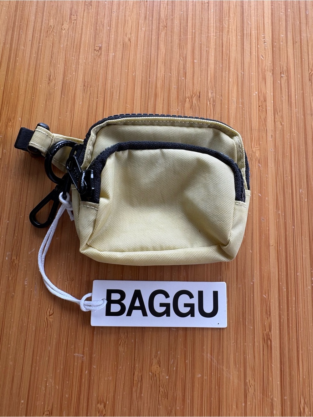 BAGGU FANNY PACK CHARM